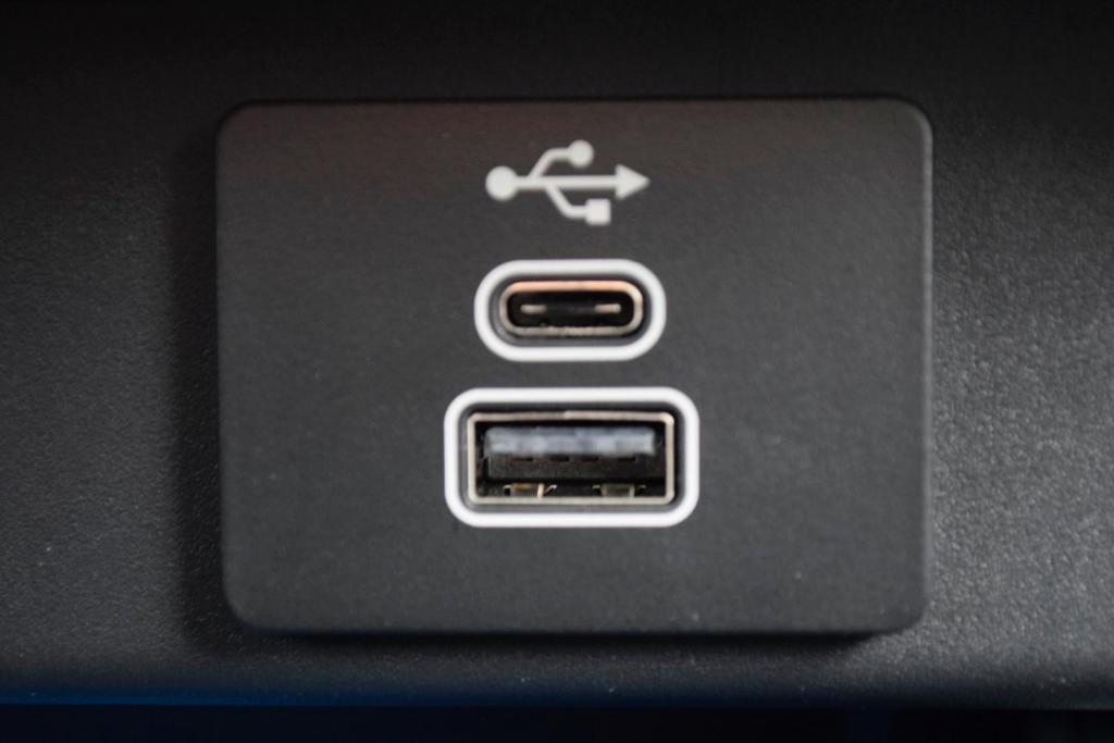 new 2025 Ford Maverick car, priced at $31,450