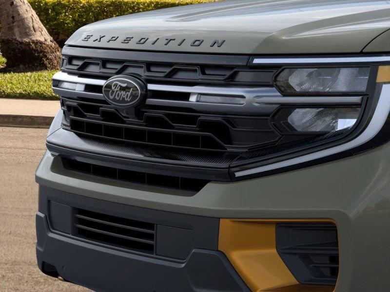 new 2025 Ford Expedition car, priced at $83,025