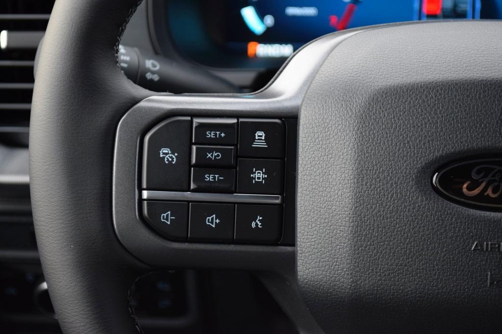new 2025 Ford F-150 car, priced at $61,494