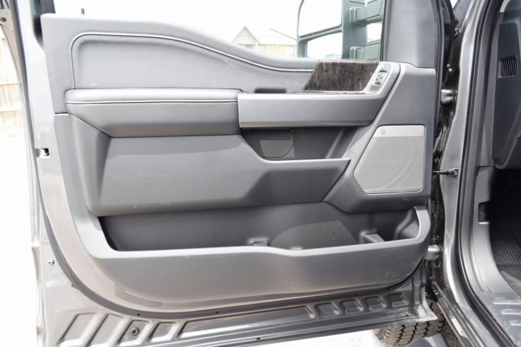 new 2025 Ford F-350 car, priced at $84,598