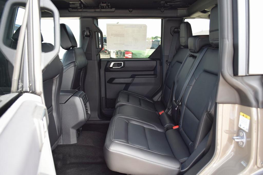 new 2025 Ford Bronco car, priced at $50,325