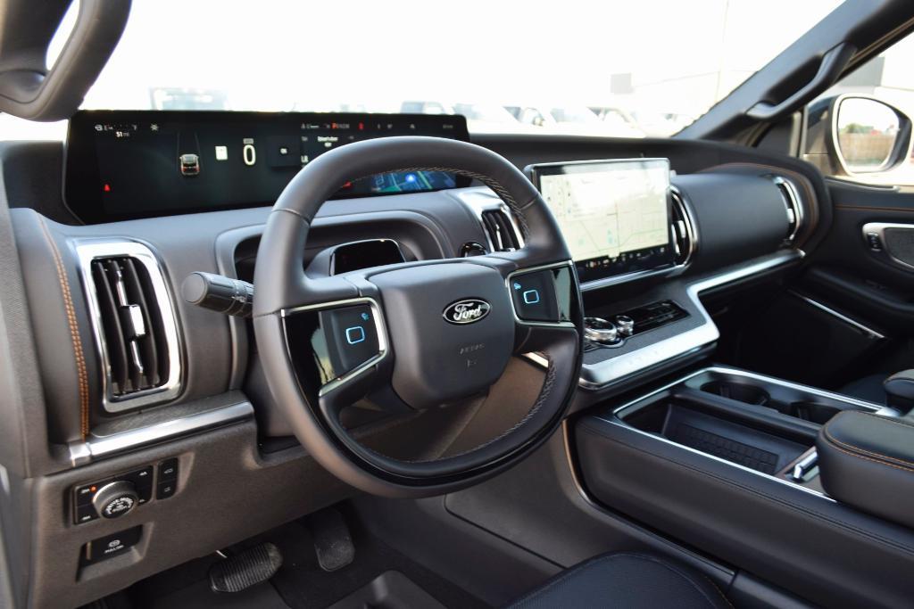 new 2025 Ford Expedition car, priced at $80,842