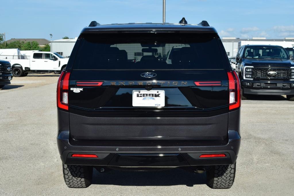 new 2025 Ford Expedition car, priced at $80,842