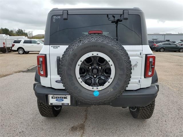 new 2024 Ford Bronco car, priced at $60,627