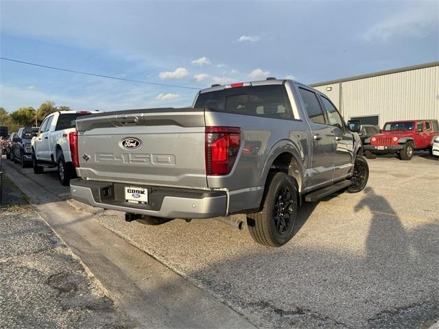 new 2024 Ford F-150 car, priced at $45,601