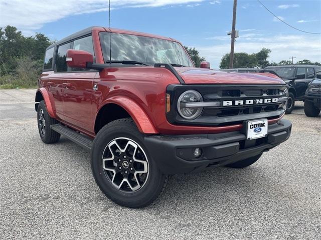 new 2024 Ford Bronco car, priced at $49,225