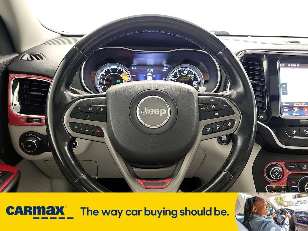 used 2021 Jeep Cherokee car, priced at $23,998