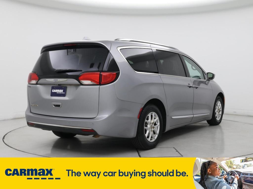 used 2020 Chrysler Pacifica car, priced at $21,998