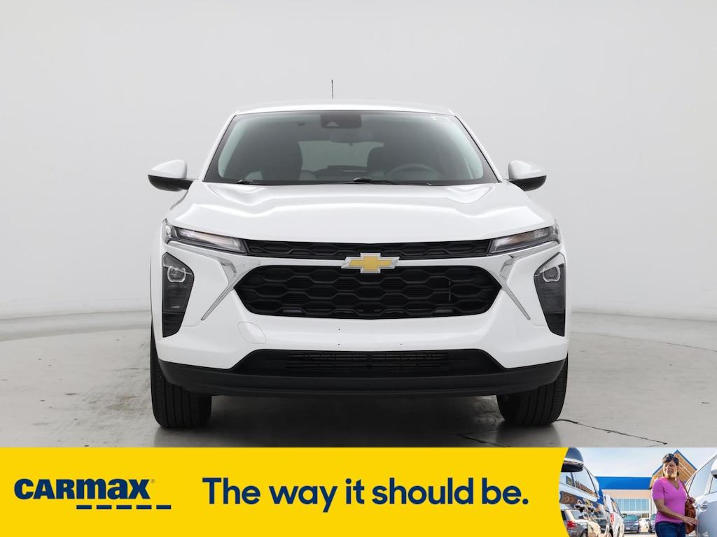 used 2024 Chevrolet Trax car, priced at $22,998