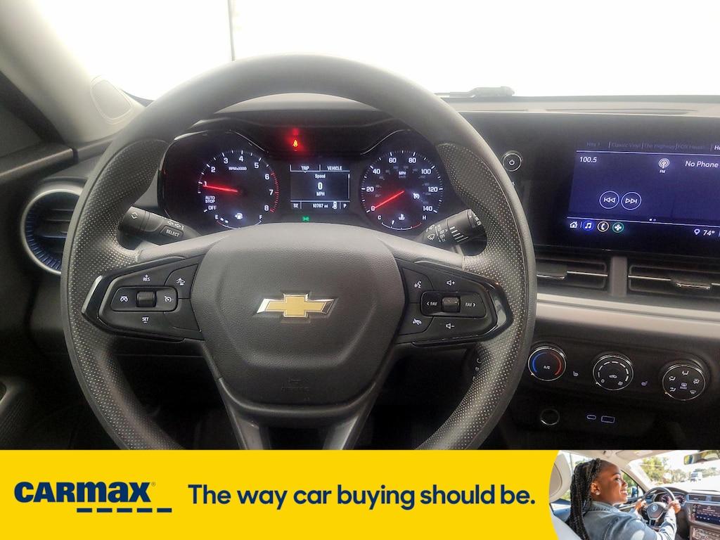 used 2024 Chevrolet Trax car, priced at $22,998