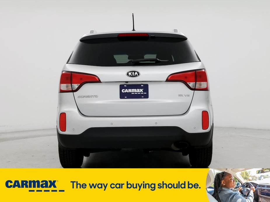 used 2015 Kia Sorento car, priced at $15,998