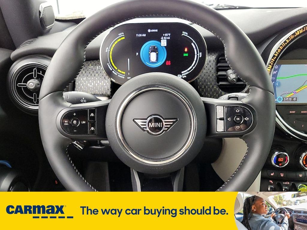 used 2022 MINI SE Hardtop car, priced at $23,998
