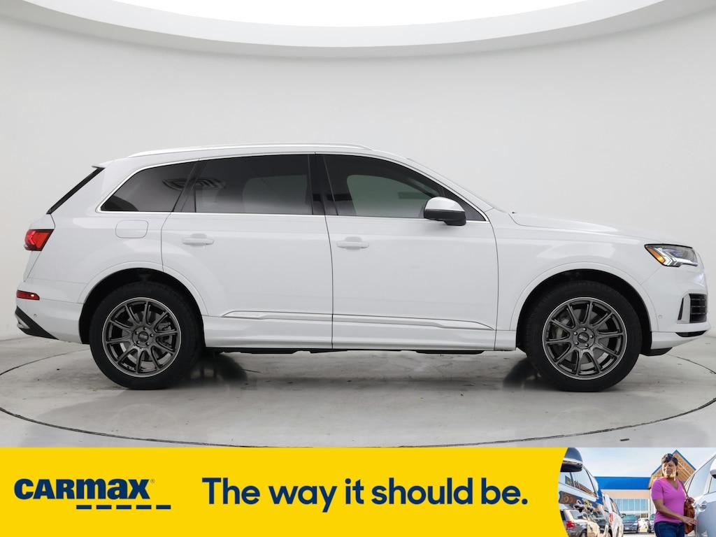 used 2023 Audi Q7 car, priced at $48,998