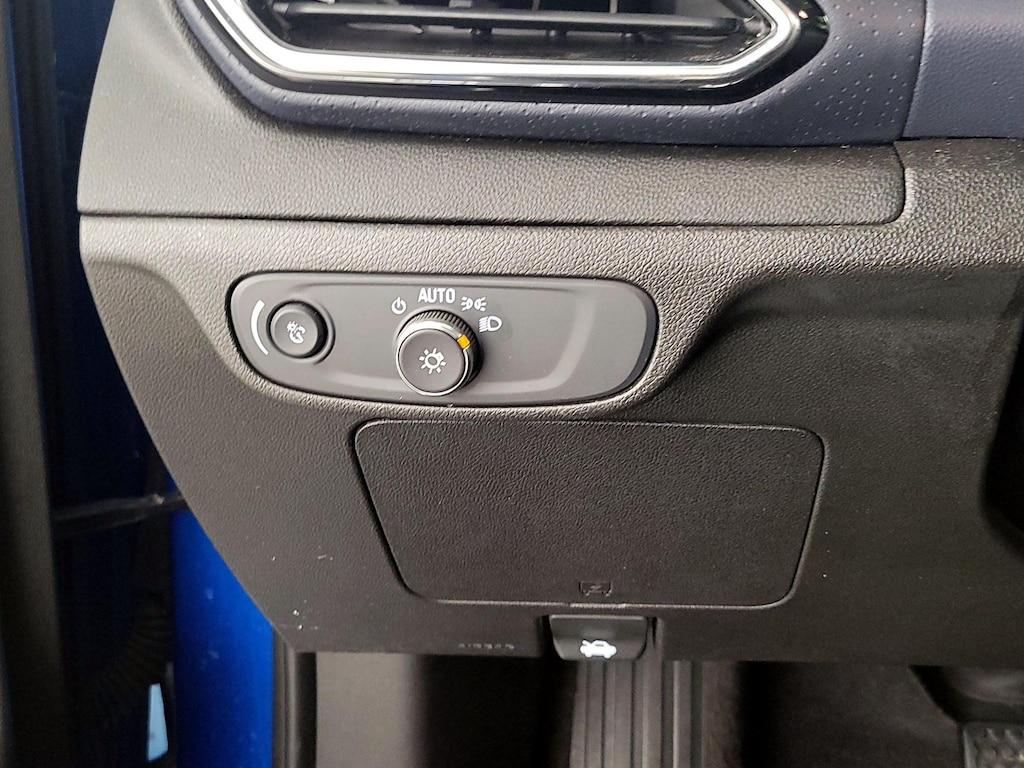 used 2022 Chevrolet Bolt EUV car, priced at $23,998