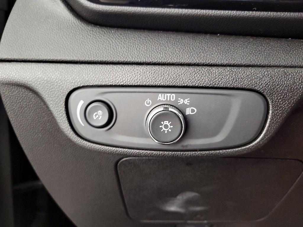 used 2023 Chevrolet Bolt EUV car, priced at $19,998