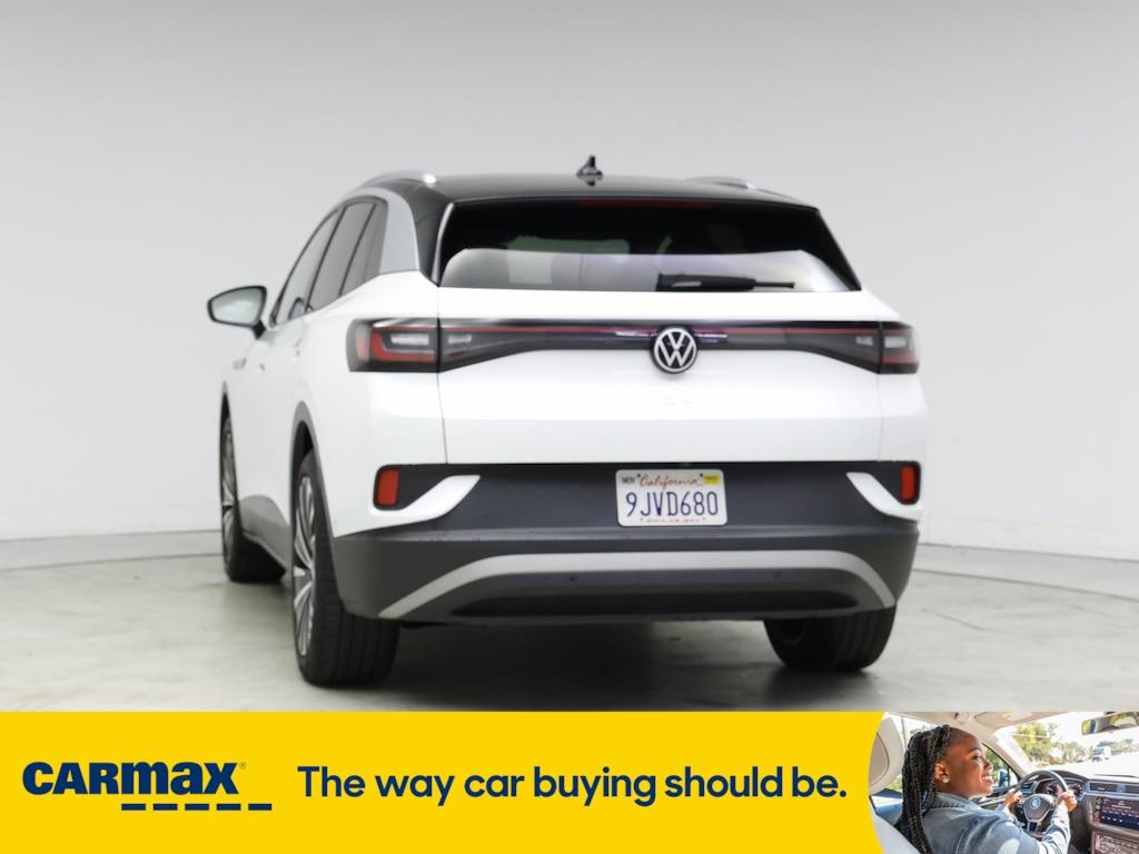 used 2023 Volkswagen ID.4 car, priced at $28,998