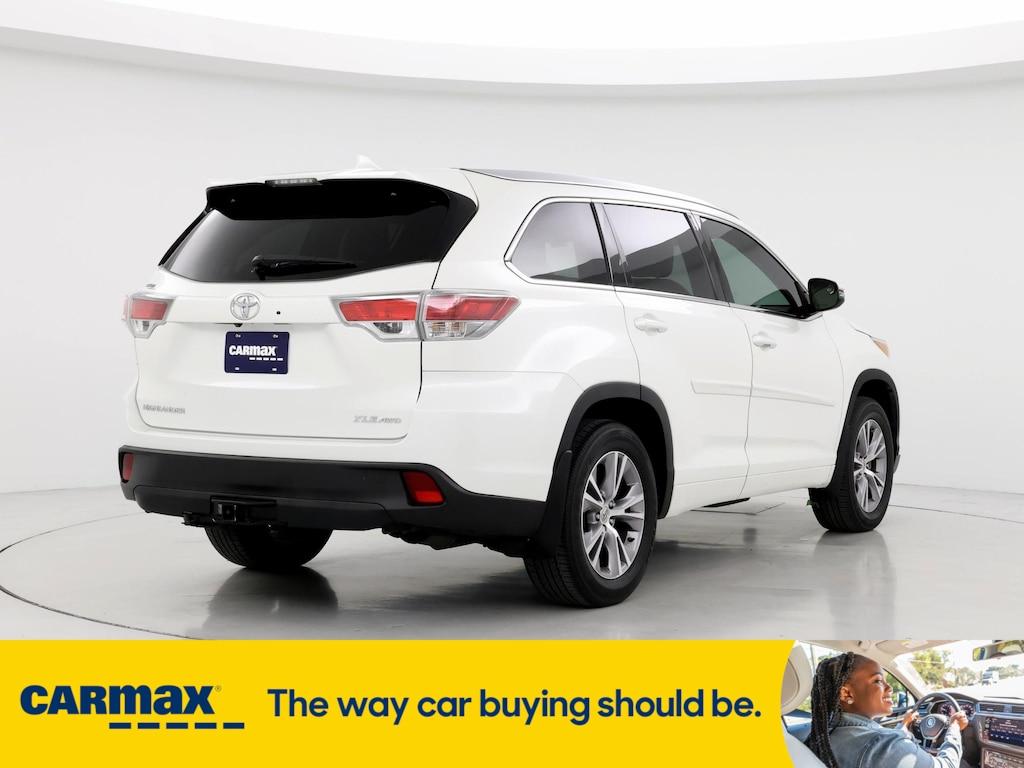 used 2015 Toyota Highlander car, priced at $24,998