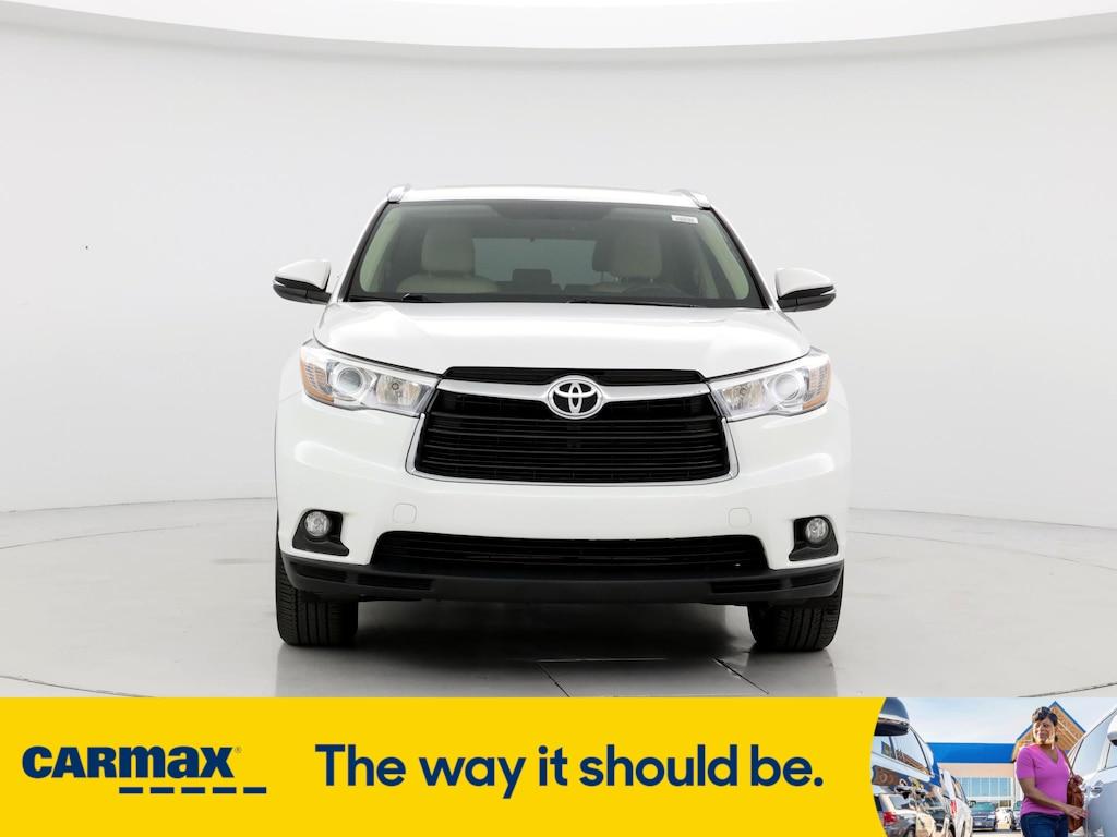 used 2015 Toyota Highlander car, priced at $24,998