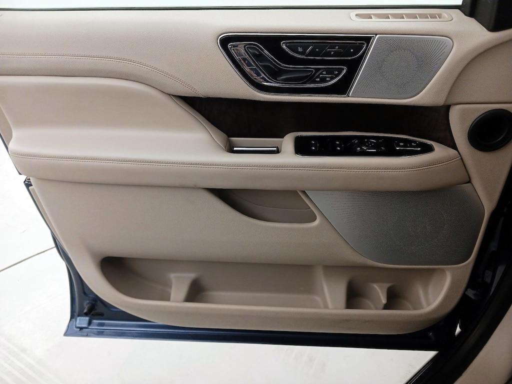 used 2020 Lincoln Navigator car, priced at $46,998
