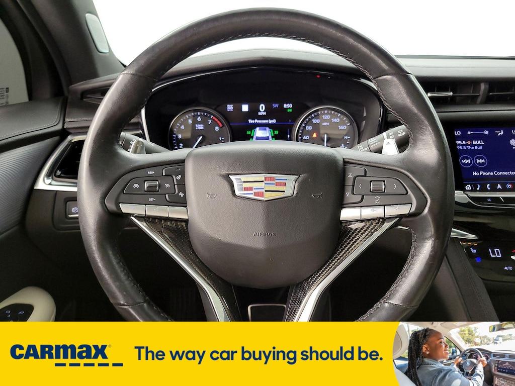 used 2020 Cadillac XT6 car, priced at $35,998