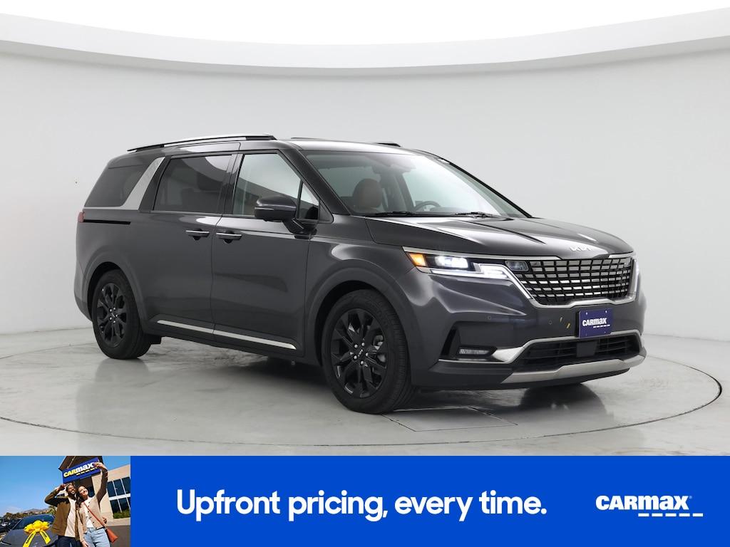 used 2024 Kia Carnival car, priced at $44,998