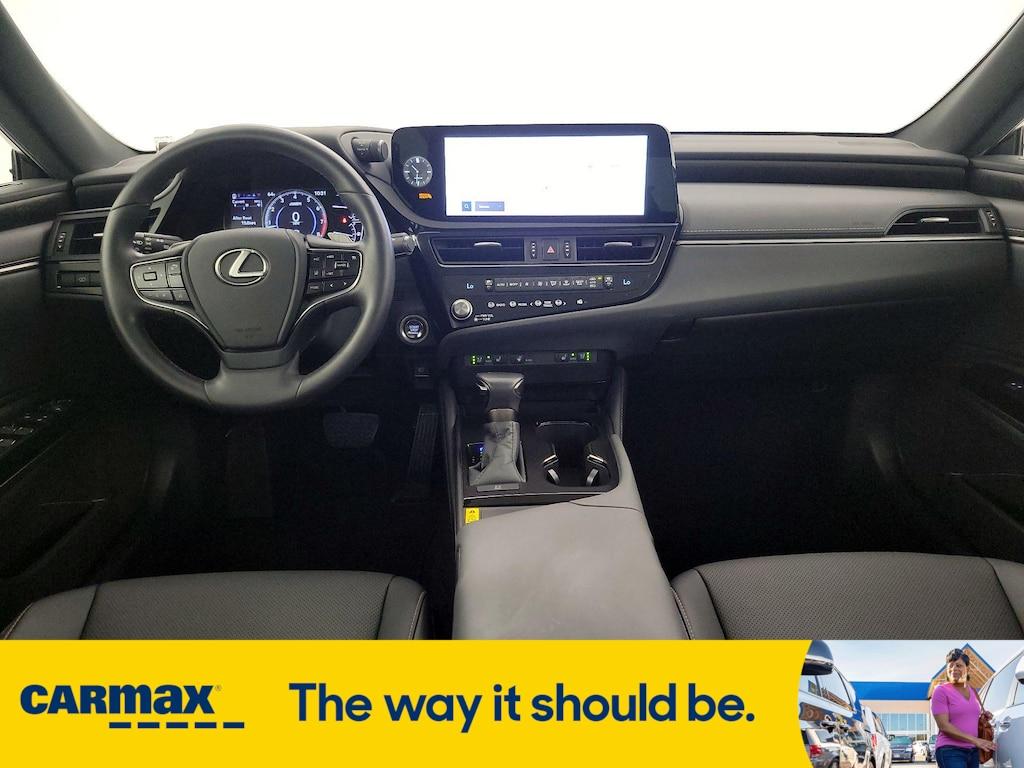 used 2024 Lexus ES 350 car, priced at $42,998
