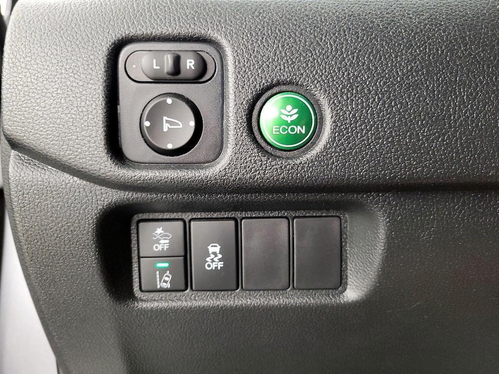 used 2022 Honda Pilot car, priced at $29,998