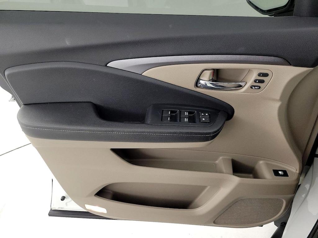 used 2022 Honda Ridgeline car, priced at $34,998
