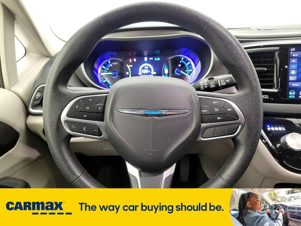 used 2020 Chrysler Pacifica Hybrid car, priced at $25,998