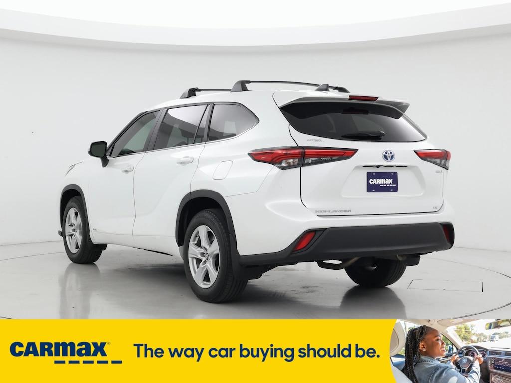 used 2023 Toyota Highlander Hybrid car, priced at $39,998