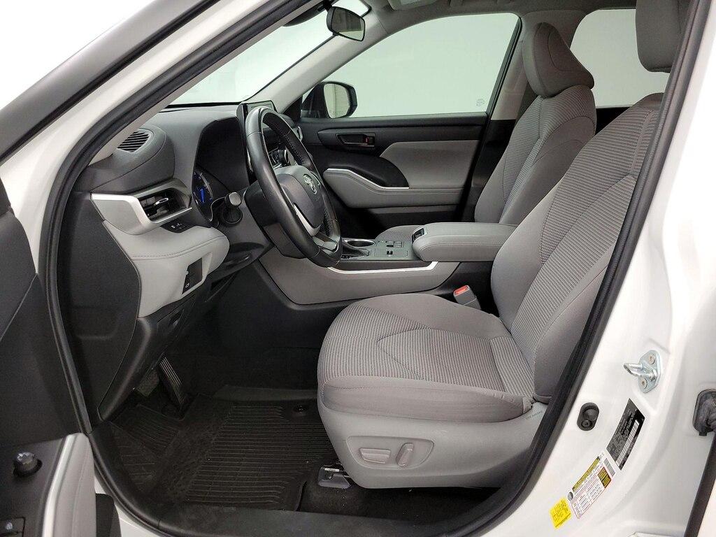 used 2023 Toyota Highlander Hybrid car, priced at $39,998