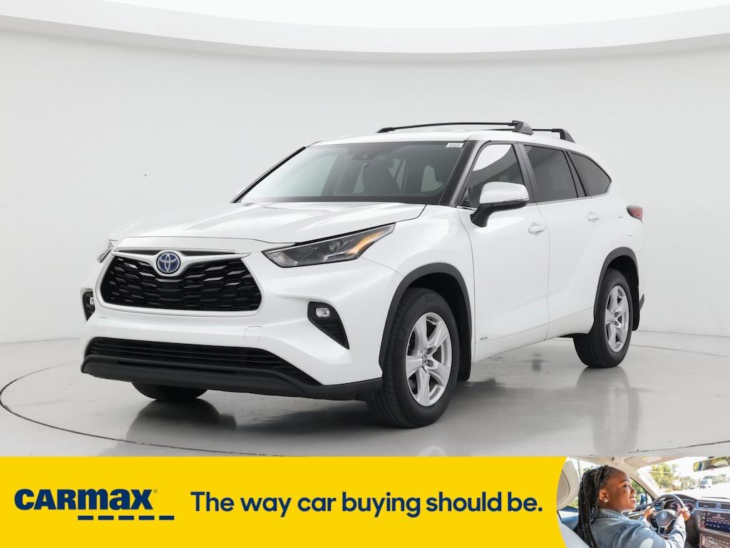 used 2023 Toyota Highlander Hybrid car, priced at $39,998