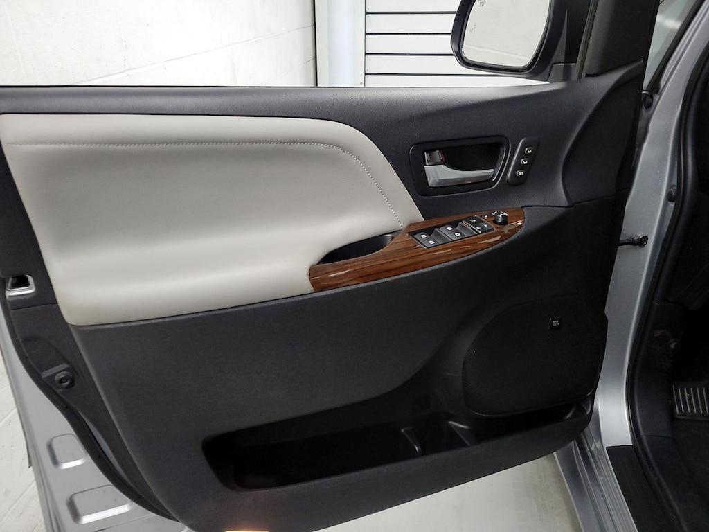 used 2015 Toyota Sienna car, priced at $25,998