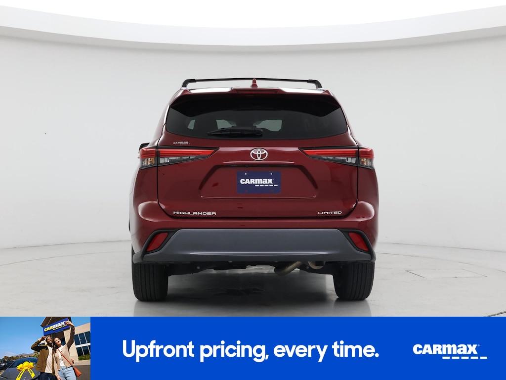 used 2022 Toyota Highlander car, priced at $35,998