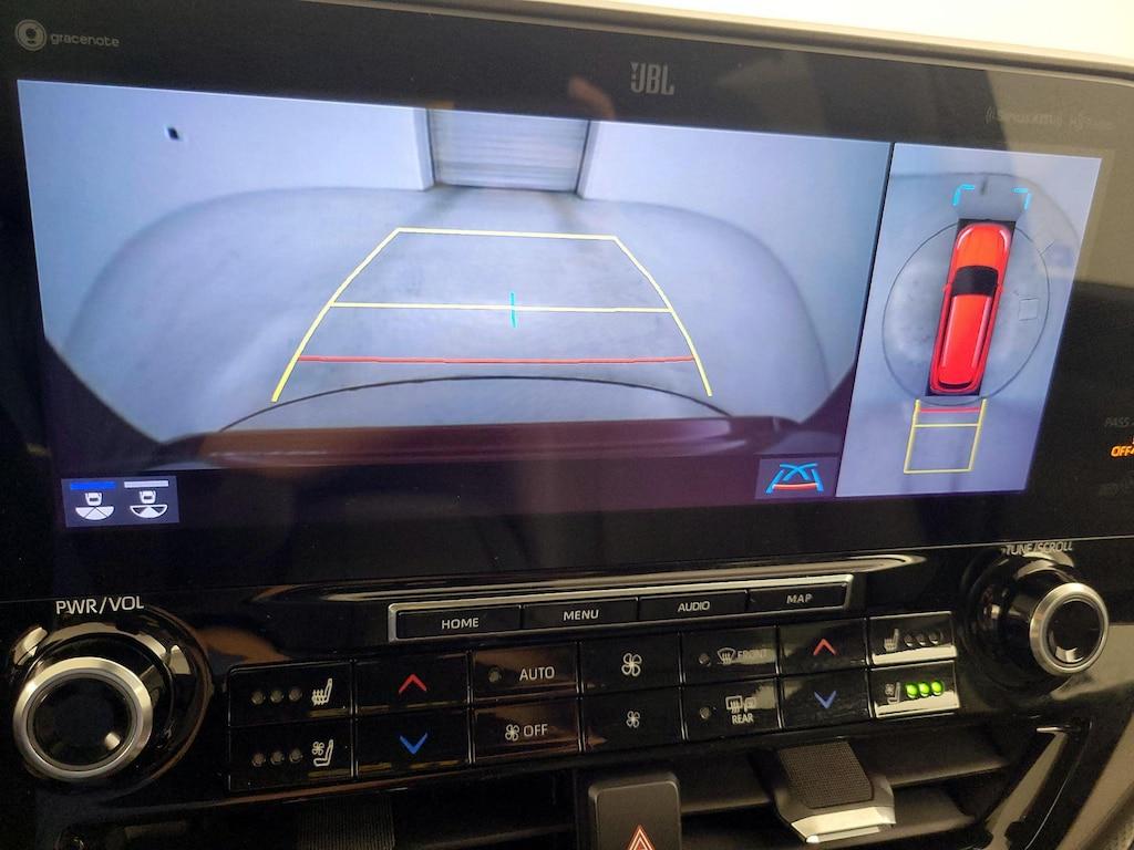 used 2022 Toyota Highlander car, priced at $35,998