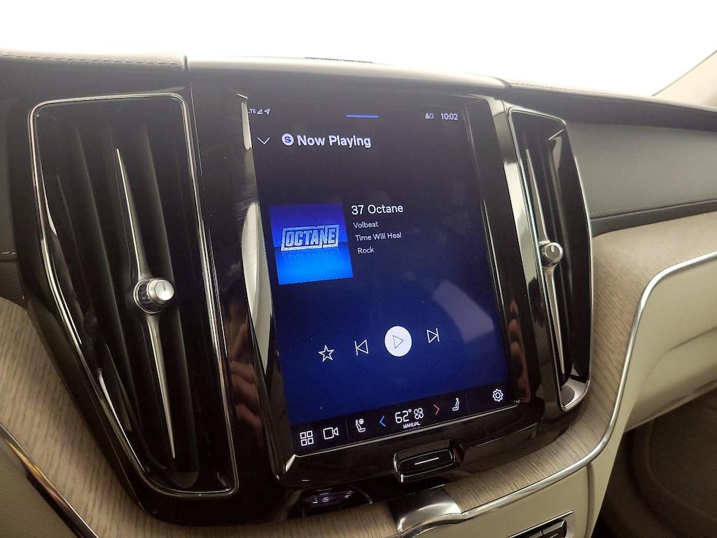 used 2023 Volvo XC60 car, priced at $29,998