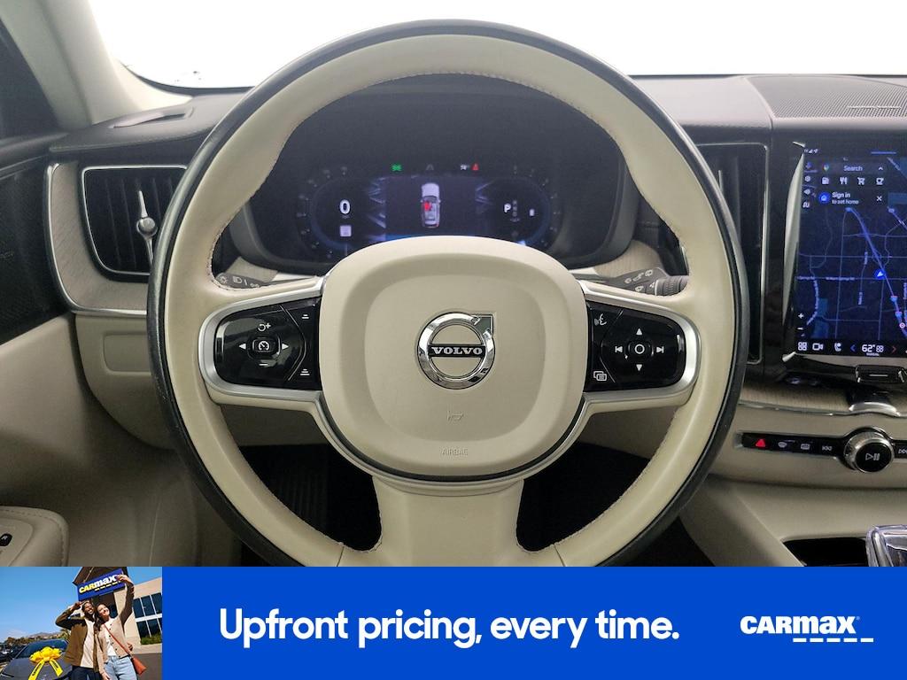 used 2023 Volvo XC60 car, priced at $29,998