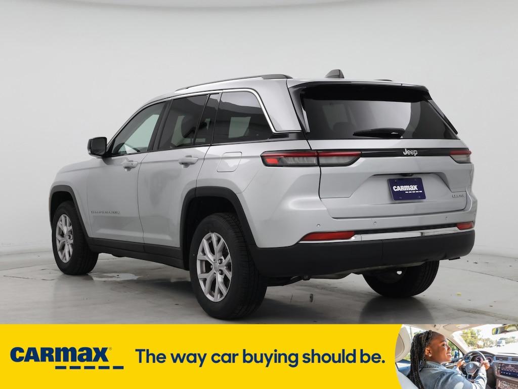 used 2022 Jeep Grand Cherokee car, priced at $30,998