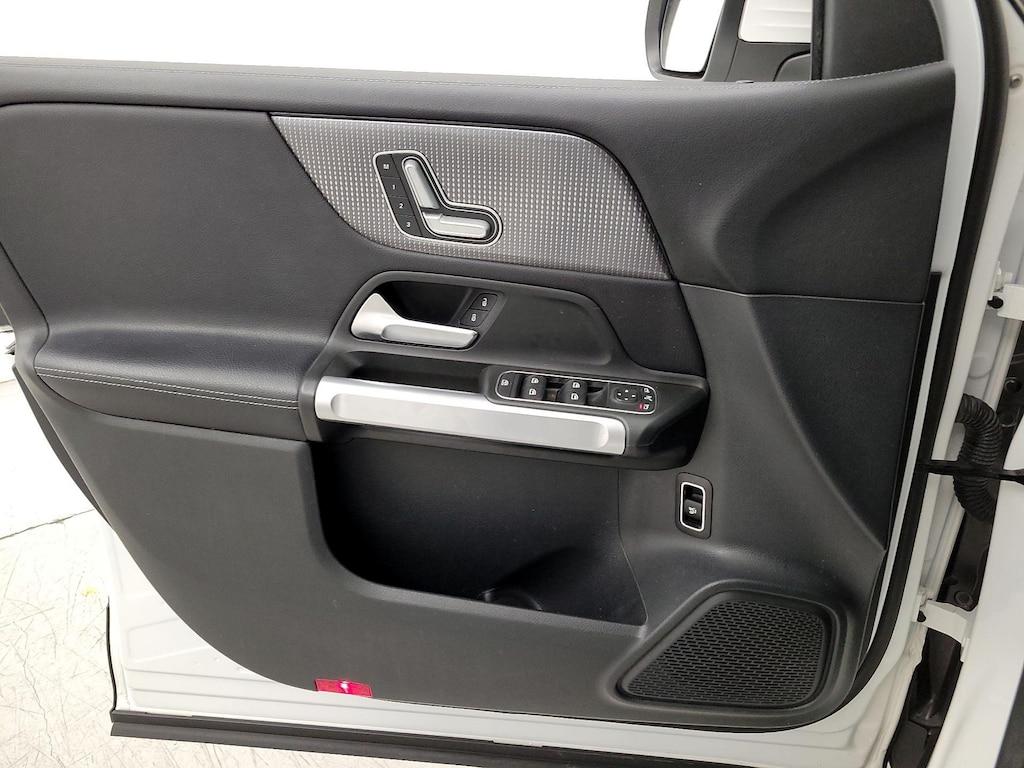 used 2021 Mercedes-Benz GLB 250 car, priced at $26,998