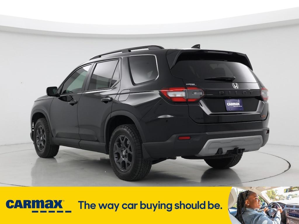 used 2023 Honda Pilot car, priced at $41,998