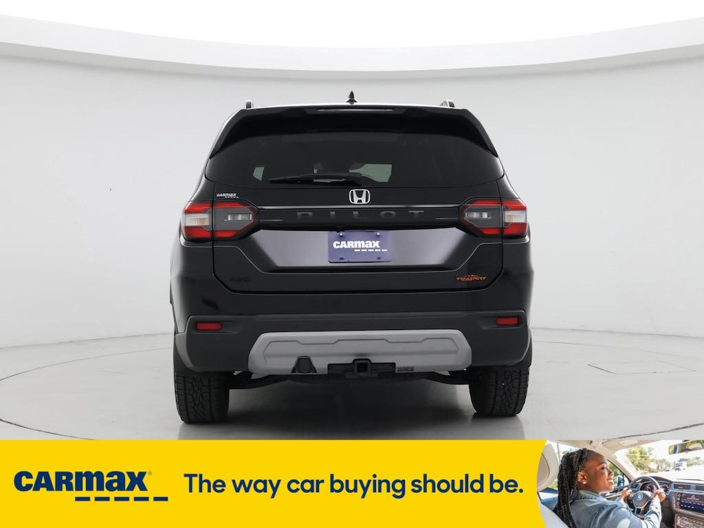 used 2023 Honda Pilot car, priced at $41,998