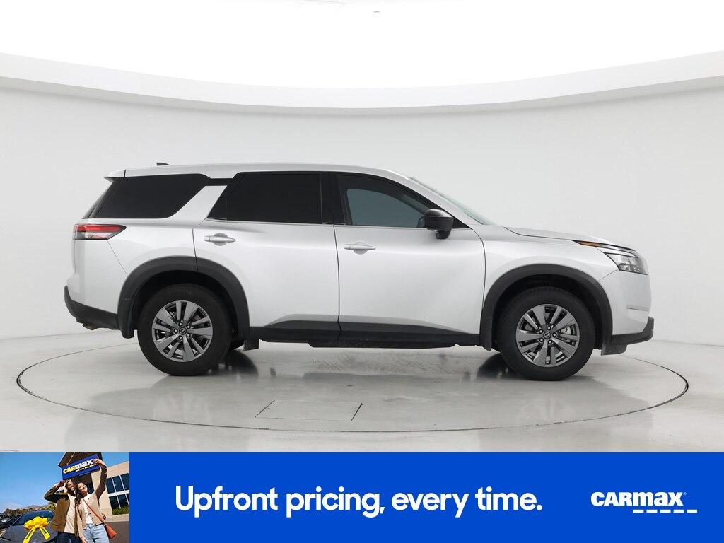 used 2024 Nissan Pathfinder car, priced at $29,998