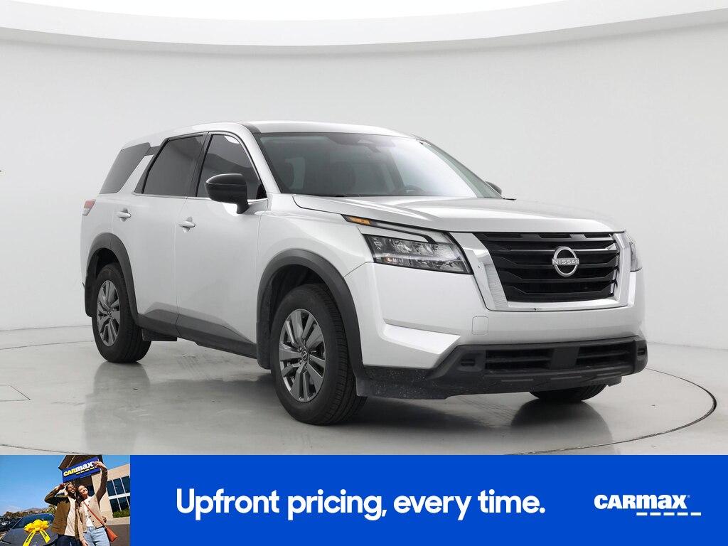 used 2024 Nissan Pathfinder car, priced at $29,998