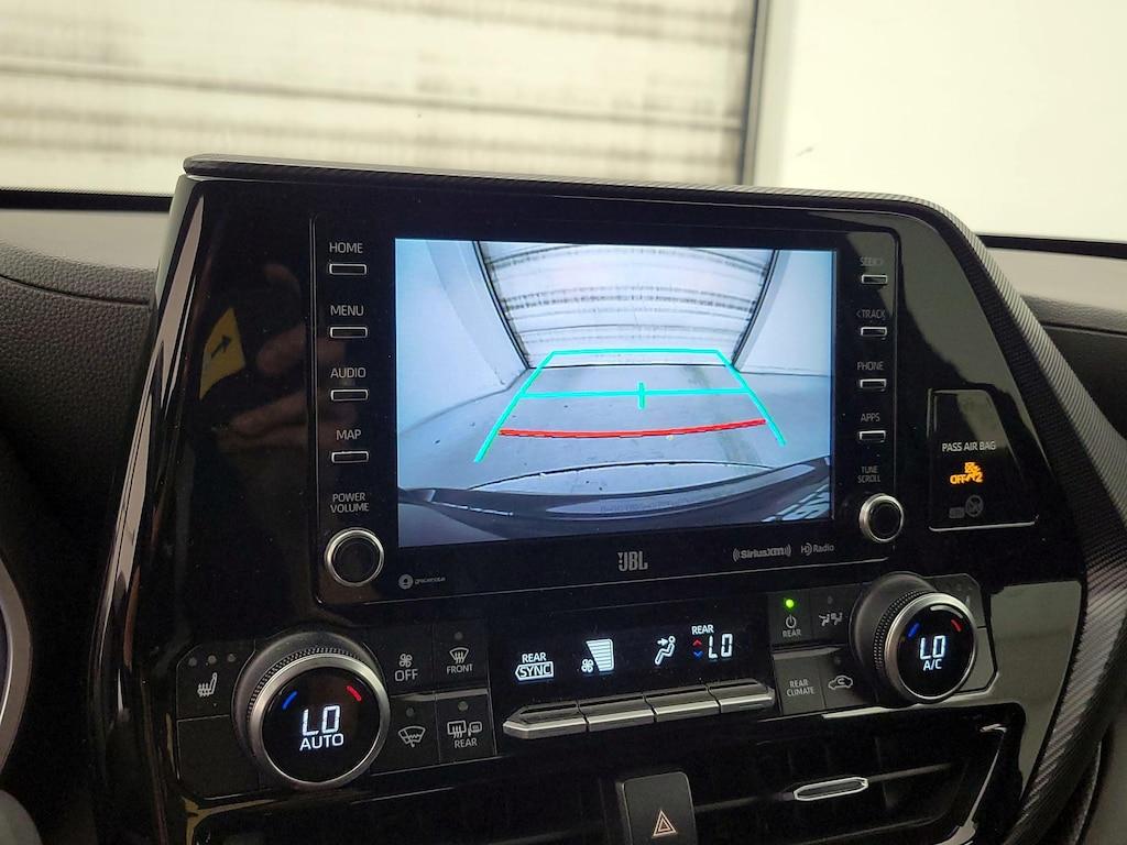 used 2021 Toyota Highlander car, priced at $32,998