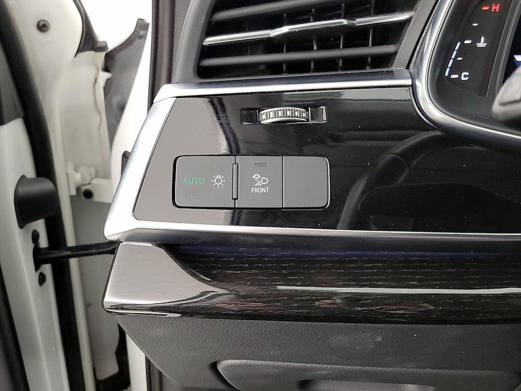 used 2023 Audi Q7 car, priced at $43,998