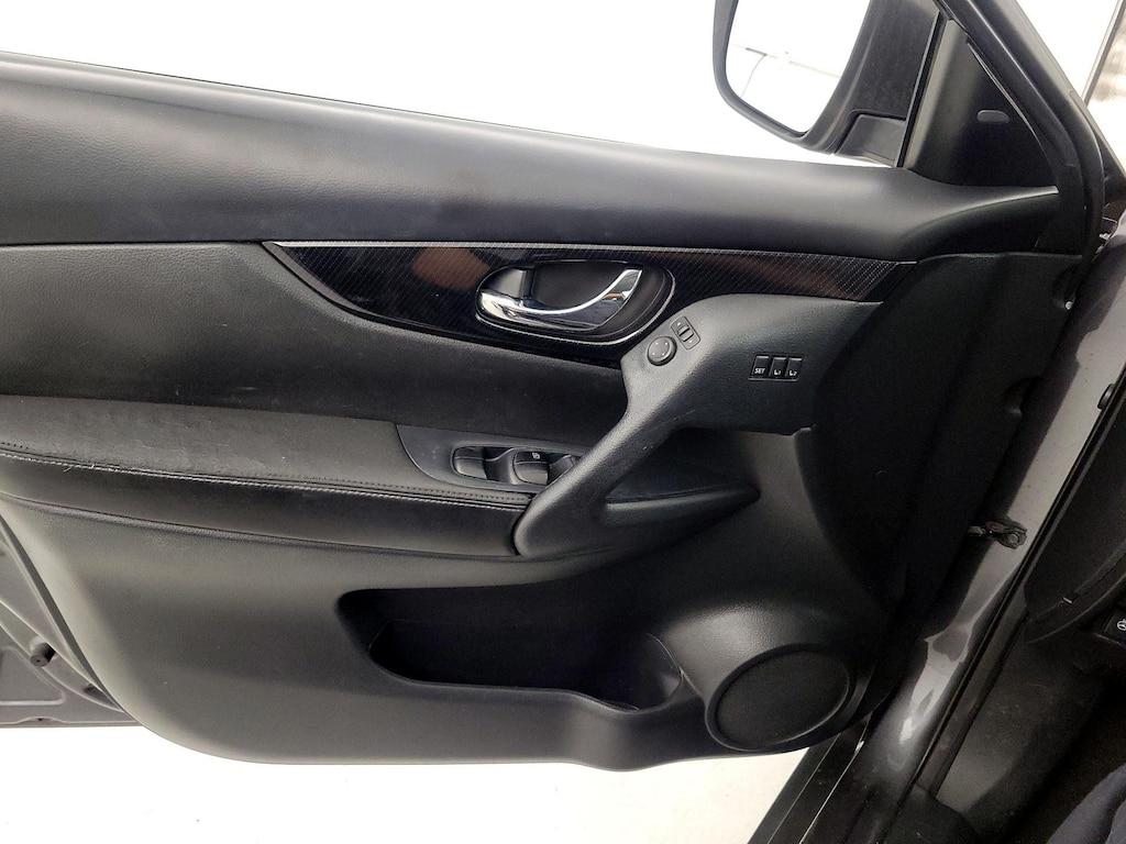 used 2019 Nissan Rogue car, priced at $13,998