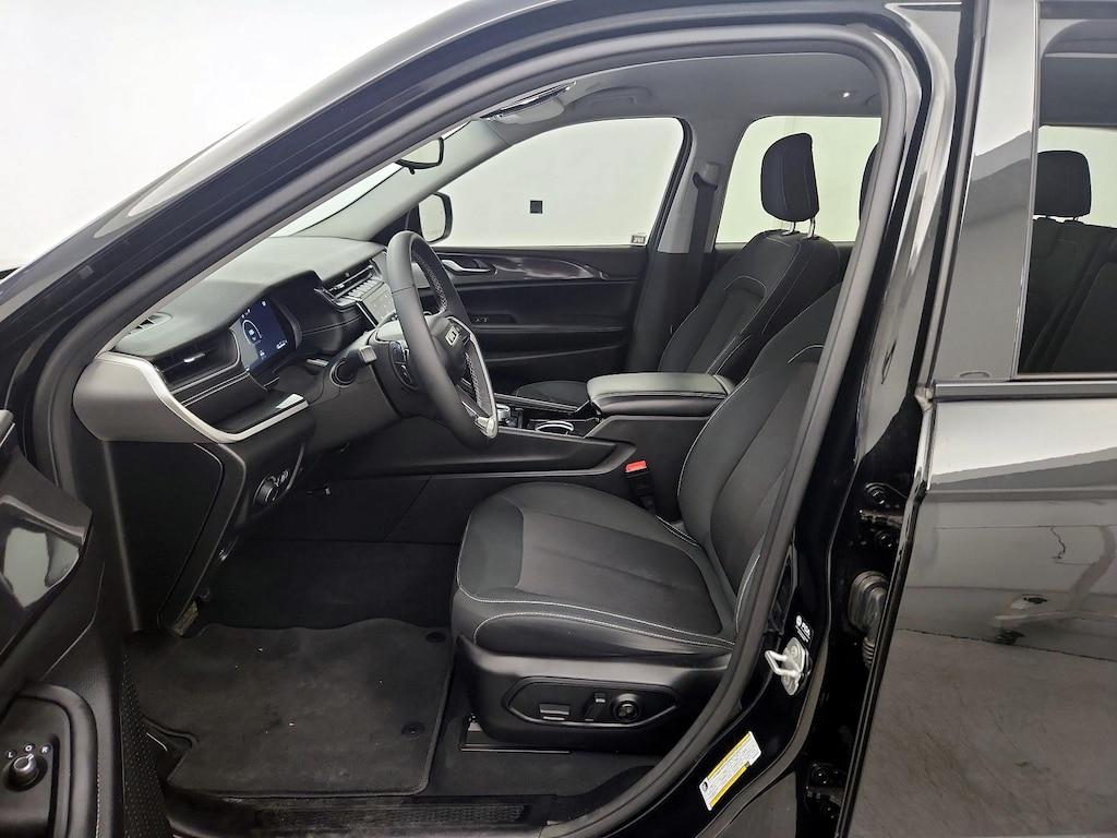 used 2023 Jeep Grand Cherokee car, priced at $29,998