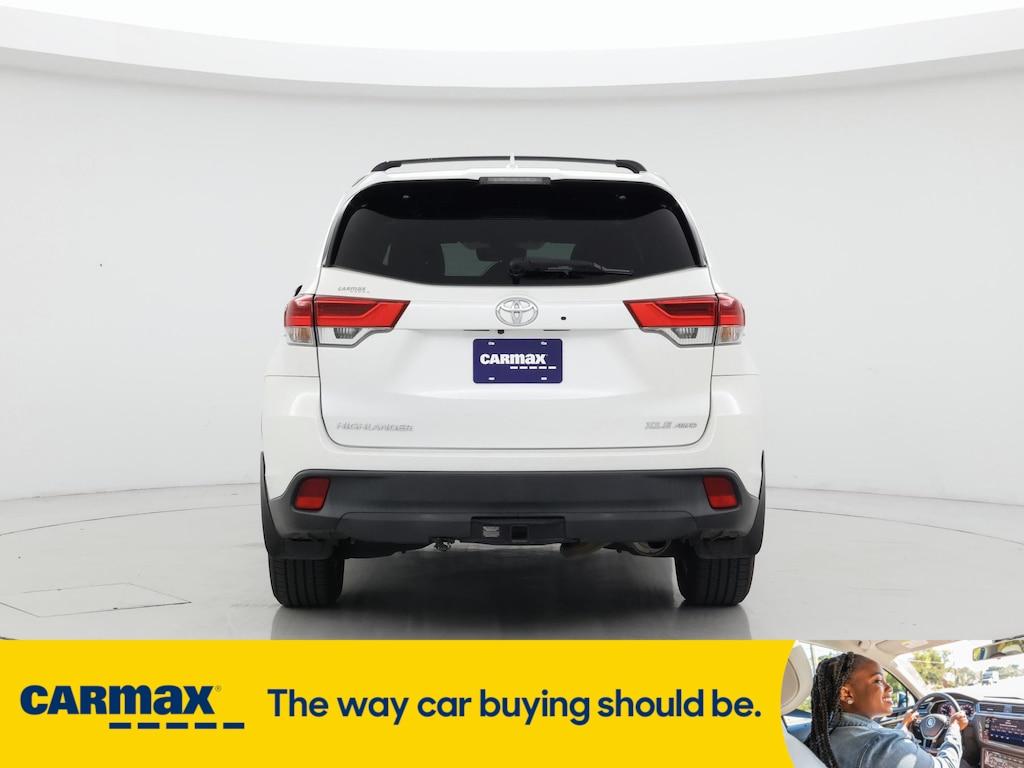 used 2019 Toyota Highlander car, priced at $29,998