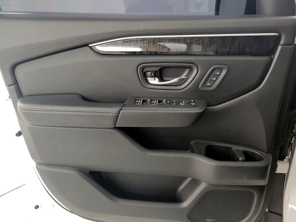 used 2023 Honda Pilot car, priced at $41,998
