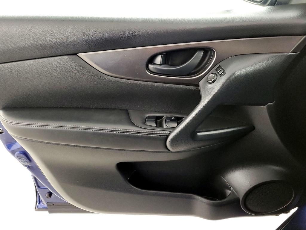 used 2020 Nissan Rogue Sport car, priced at $18,998